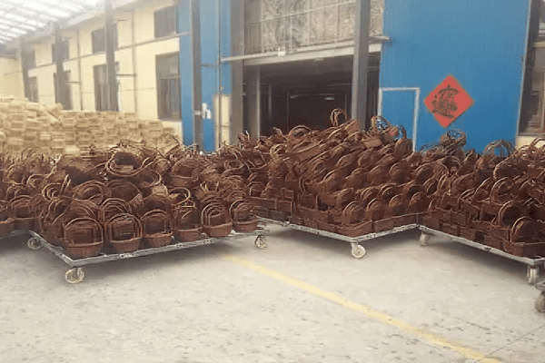 ٤. بناء الجوانب