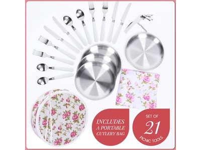 سلة نزهة من الخيزران مع طاولة شبكية صغيرة مملوءة بسلال هدايا للحرف اليدوية لطيفة